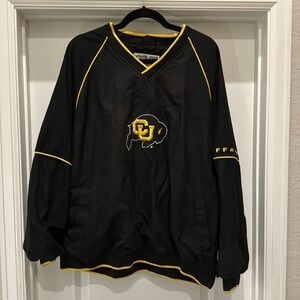 CU Buffs Vneck pullover sweatshirt, women's XXL, excellent condition.